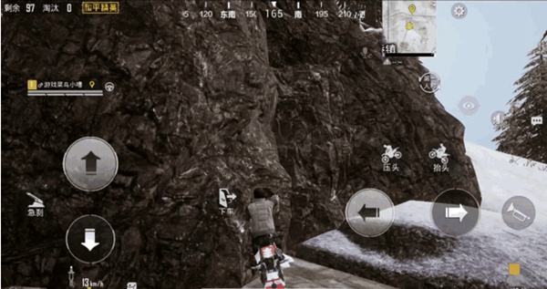 和平精英雪地防空洞怎么进